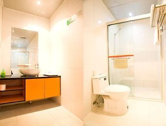 Super 8 Hotel Hangzhou Xiaoshan Airport Kan Shan Tonglu Bagian luar foto